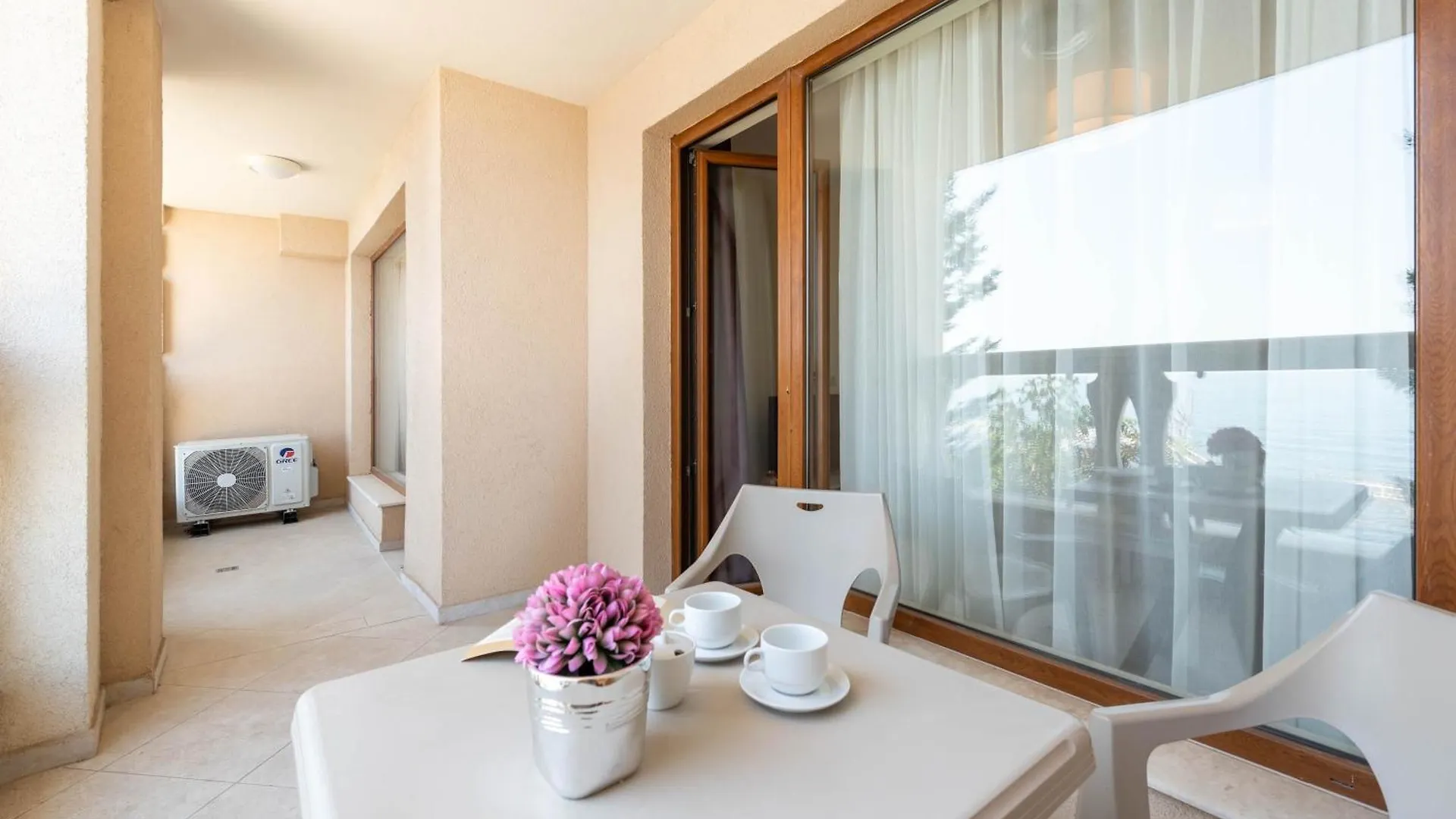 Luxurious And Panoramic Apartments At The Beach In La Mer Complex 金沙