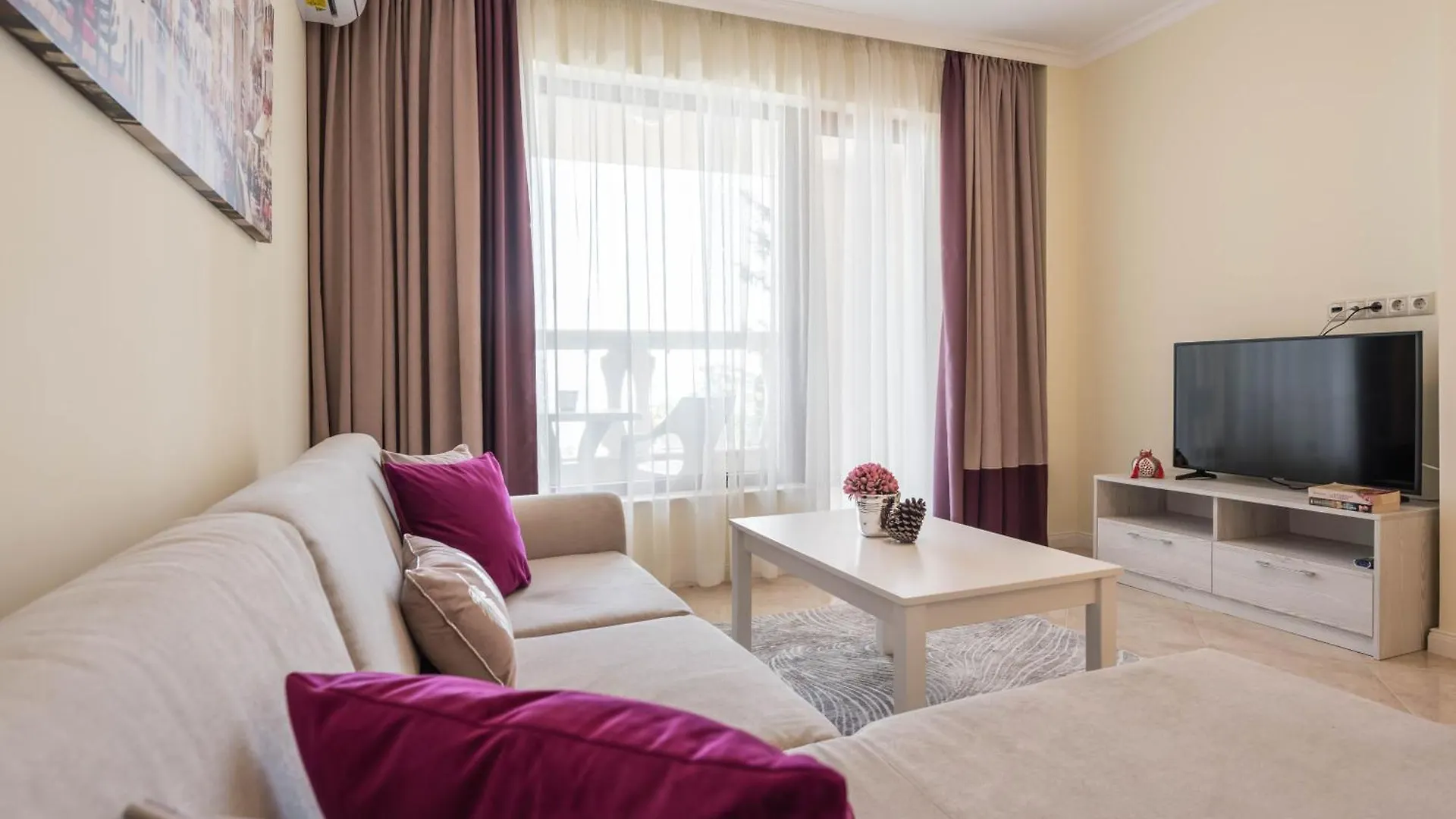 Luxurious And Panoramic Apartments At The Beach In La Mer Complex 金沙