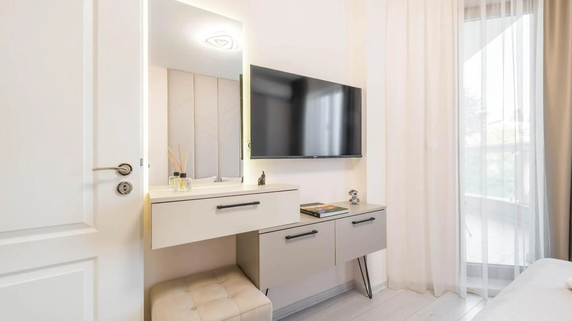 Luxurious And Panoramic Apartments At The Beach In La Mer Complex 金沙