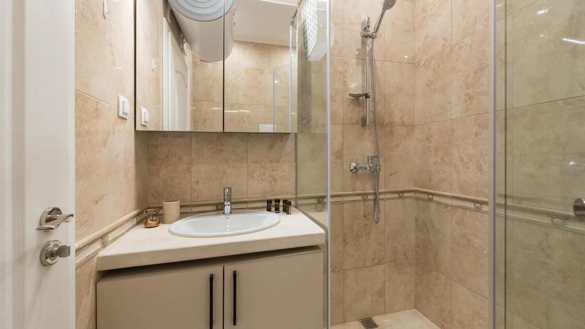 Luxurious And Panoramic Apartments At The Beach In La Mer Complex 金沙