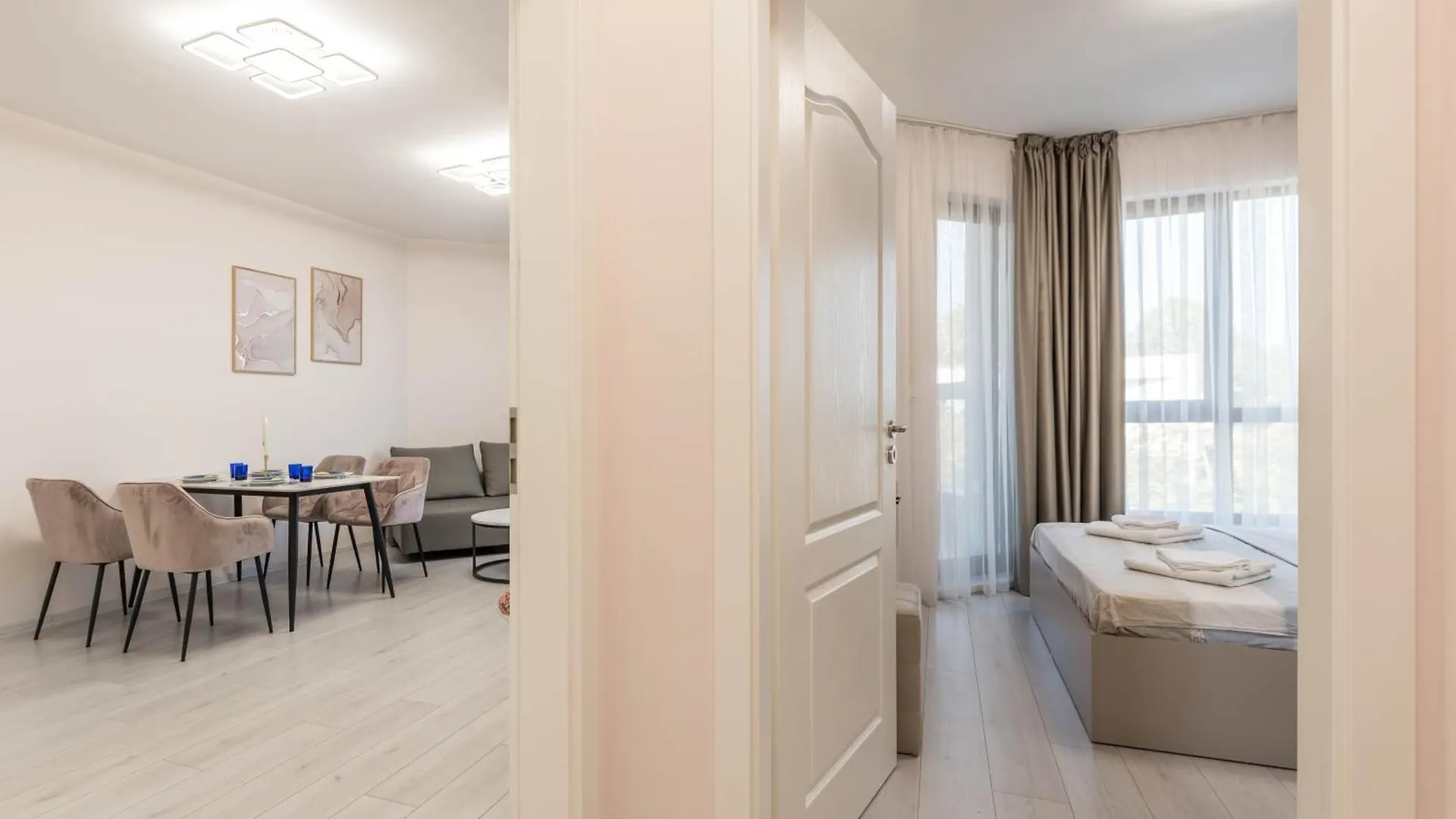 Luxurious And Panoramic Apartments At The Beach In La Mer Complex 金沙