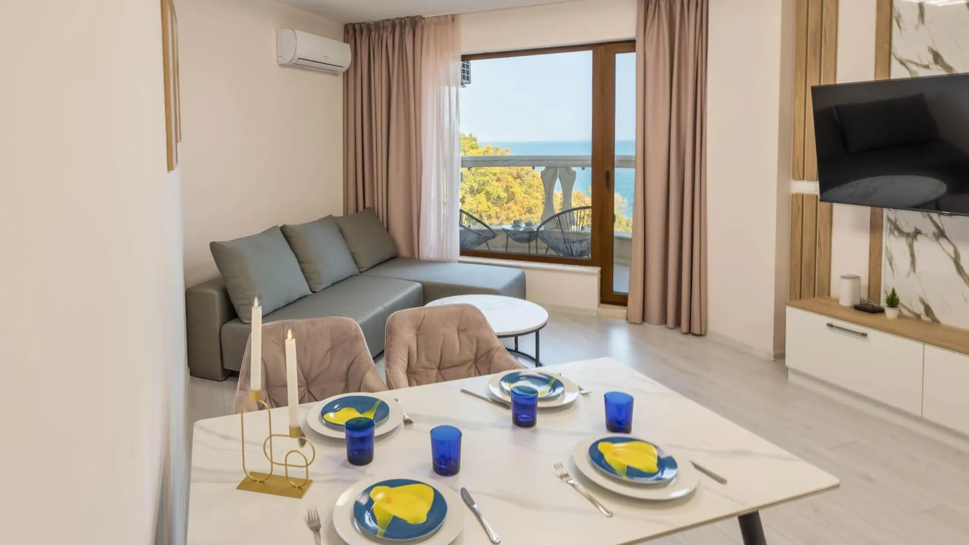 Luxurious And Panoramic Apartments At The Beach In La Mer Complex 金沙